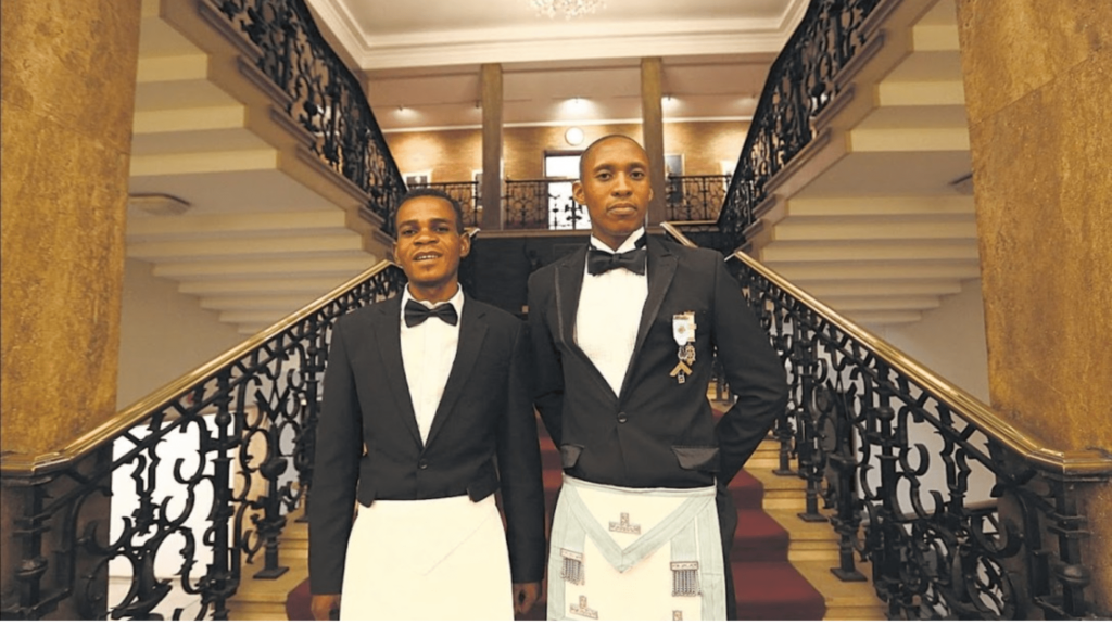 The History of Freemasonry in Africa_ Origins and Growth-min